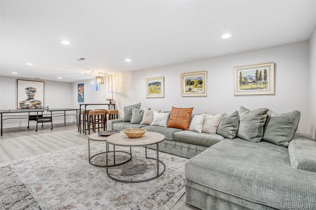 6648 S Wellington Court, Centennial, CO 80121