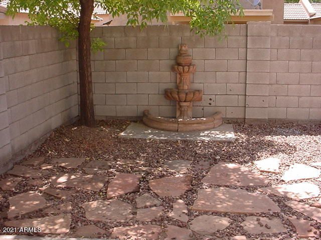 66 S PEPPERWOOD Place, Chandler, AZ 85226