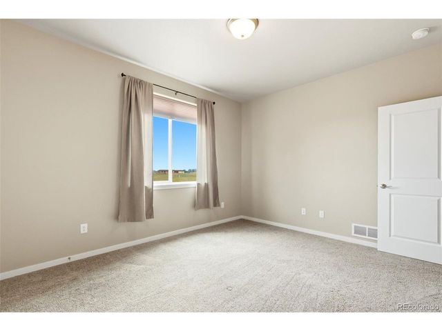 4081 Falcon Dr, Fort Lupton, CO 80621