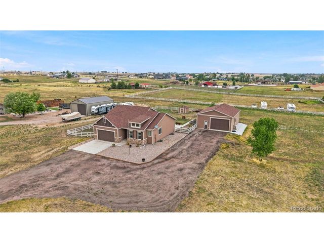 4081 Falcon Dr, Fort Lupton, CO 80621
