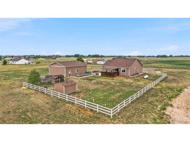 4081 Falcon Dr, Fort Lupton, CO 80621