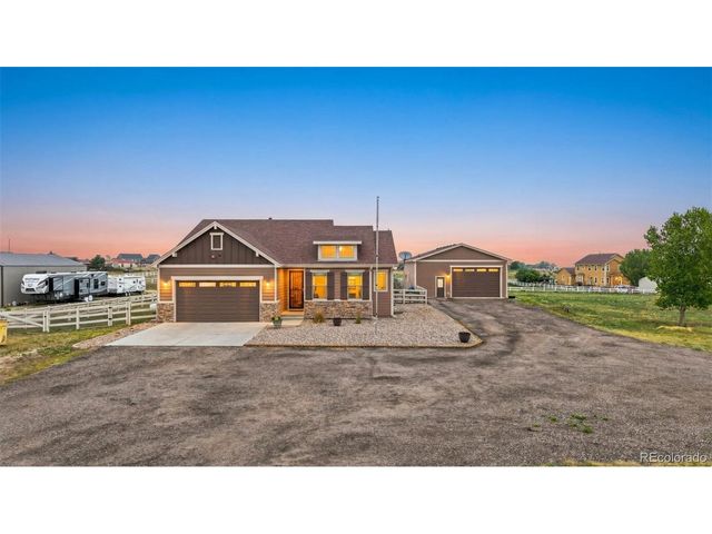 4081 Falcon Dr, Fort Lupton, CO 80621
