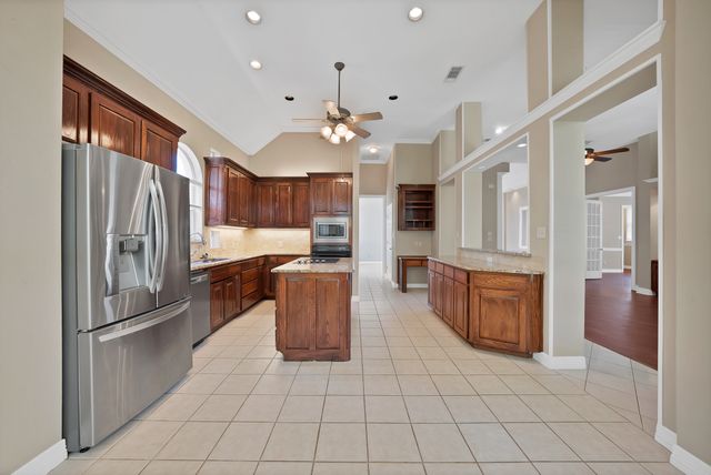 6619 Shelton Home Court, Arlington, TX 76017