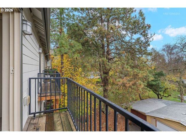 10442 Sw AKILEAN Ter, Portland, OR 97223