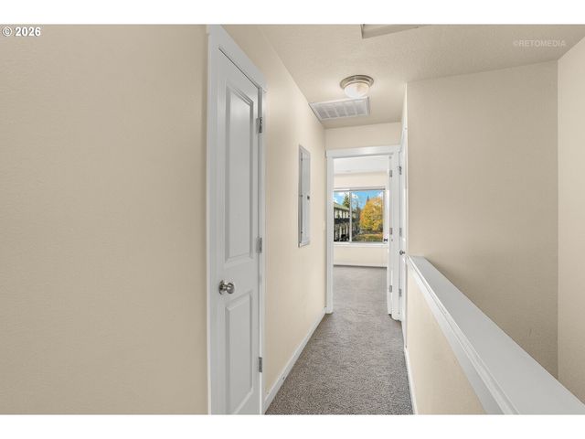 10442 Sw AKILEAN Ter, Portland, OR 97223