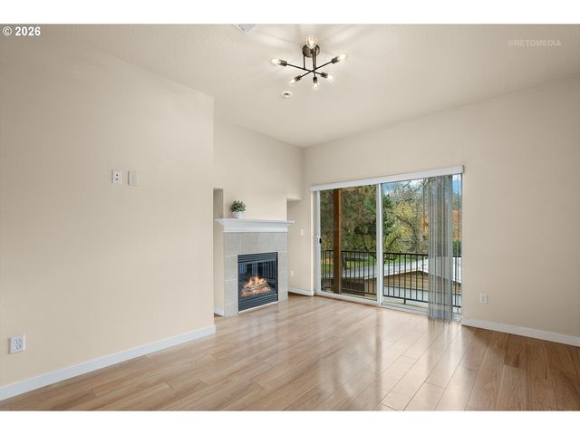 10442 Sw AKILEAN Ter, Portland, OR 97223