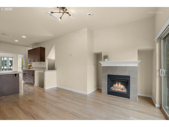 10442 Sw AKILEAN Ter, Portland, OR 97223