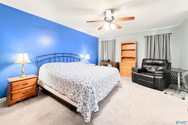 2204 Duncansby Drive, Decatur, AL 35603