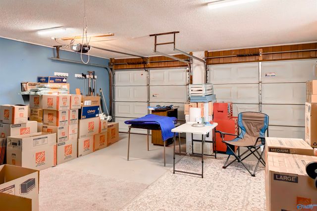 2204 Duncansby Drive, Decatur, AL 35603