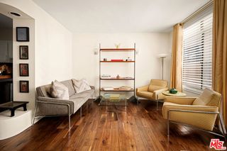 7270 Hillside Avenue 204, Los Angeles, CA 90046