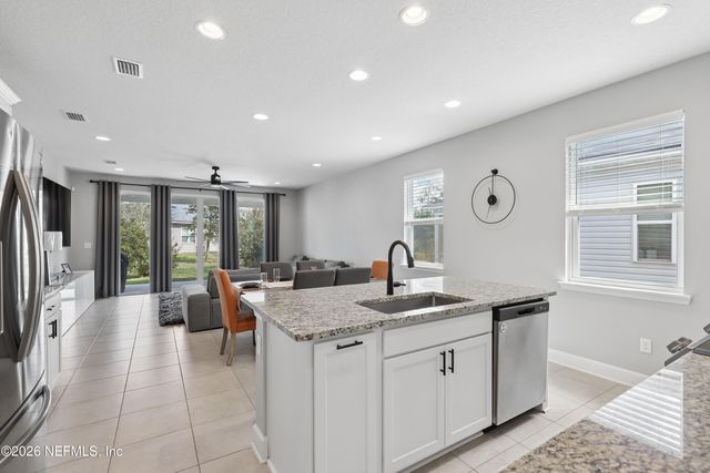 9393 SCAUP Way, Jacksonville, FL 32218