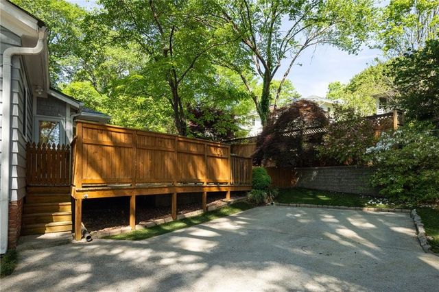 1252 Mansfield Avenue NE, Atlanta, GA 30307