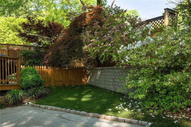 1252 Mansfield Avenue NE, Atlanta, GA 30307