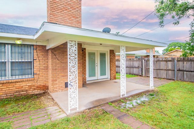 5406 46th Street, Lubbock, TX 79414