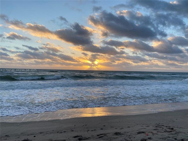 1700 Pierce Street 702, Hollywood, FL 33020