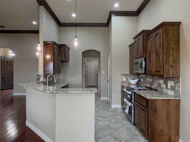 373 Mill Creek Drive, Abilene, TX 79602