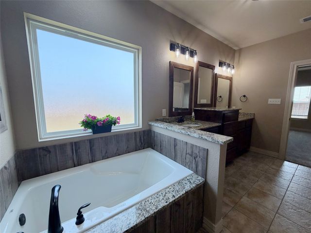 373 Mill Creek Drive, Abilene, TX 79602
