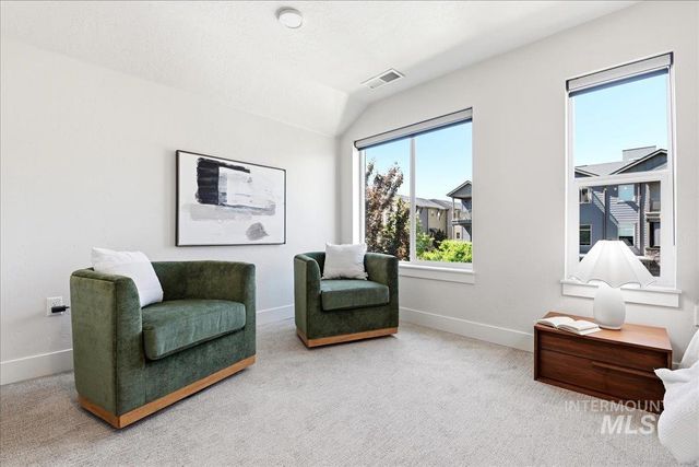500 E Trackstand Ln, Garden City, ID 83714