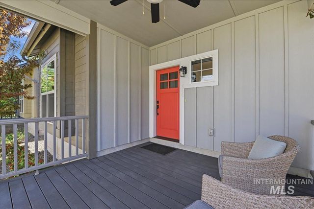 500 E Trackstand Ln, Garden City, ID 83714