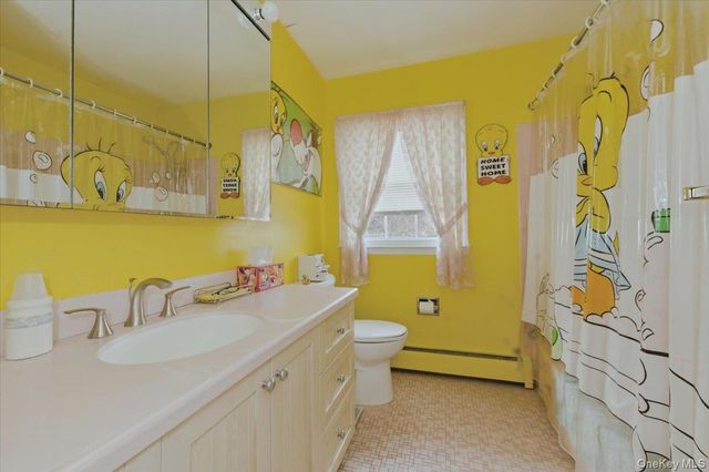 3881 Greentree Drive, Oceanside, NY 11572