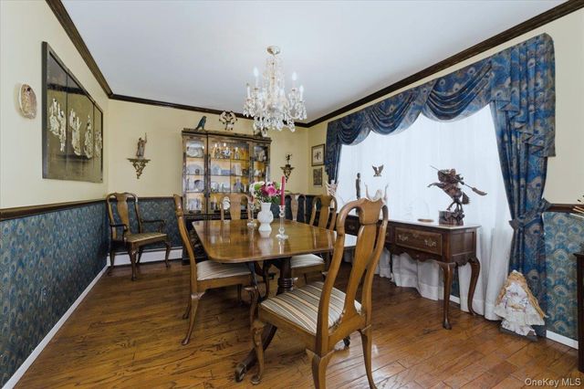 3881 Greentree Drive, Oceanside, NY 11572