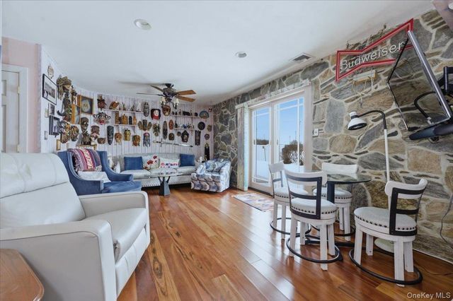 3881 Greentree Drive, Oceanside, NY 11572