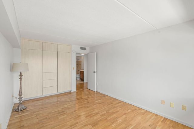 1920 S 1st Street 2103, Minneapolis, MN 55454