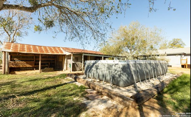 1510 Corgey, Pleasanton, TX 78064