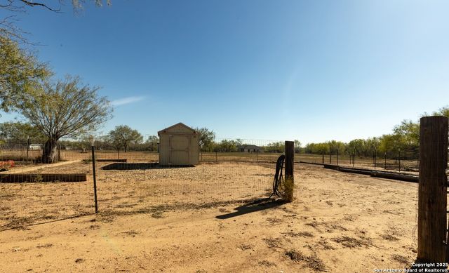 1510 Corgey, Pleasanton, TX 78064