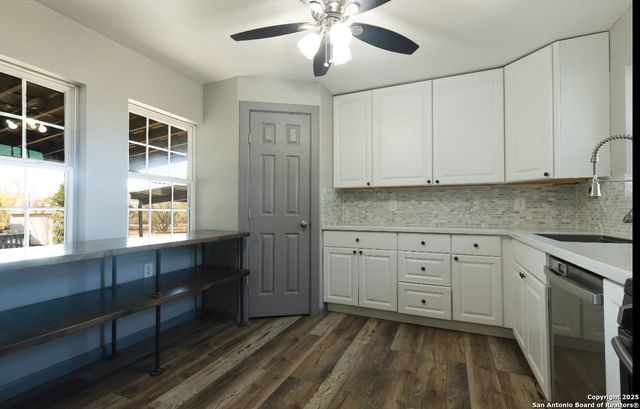 1510 Corgey, Pleasanton, TX 78064