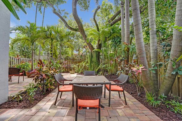 620 NE 9th Avenue 6, Fort Lauderdale, FL 33304