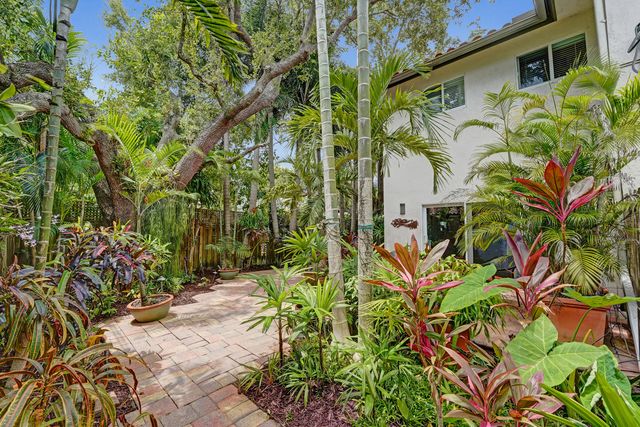 620 NE 9th Avenue 6, Fort Lauderdale, FL 33304