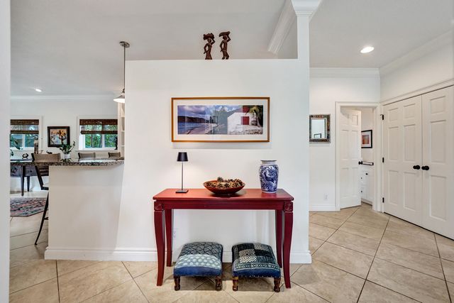 620 NE 9th Avenue 6, Fort Lauderdale, FL 33304