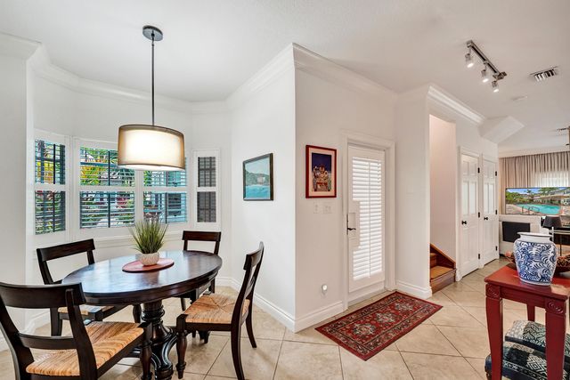620 NE 9th Avenue 6, Fort Lauderdale, FL 33304