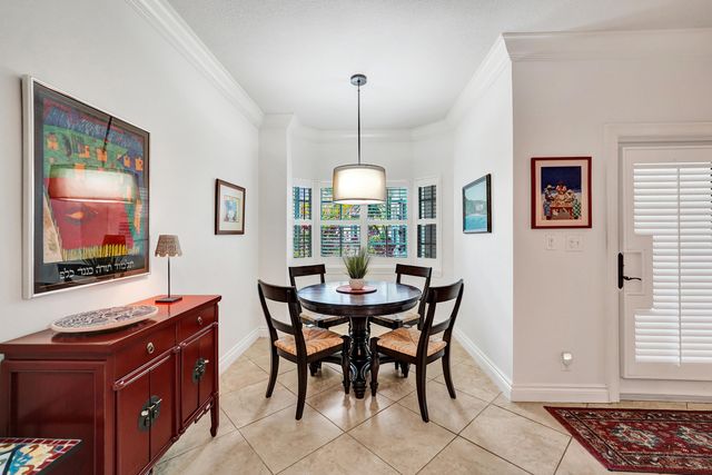 620 NE 9th Avenue 6, Fort Lauderdale, FL 33304