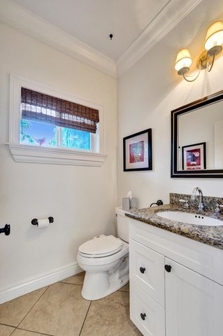 620 NE 9th Avenue 6, Fort Lauderdale, FL 33304