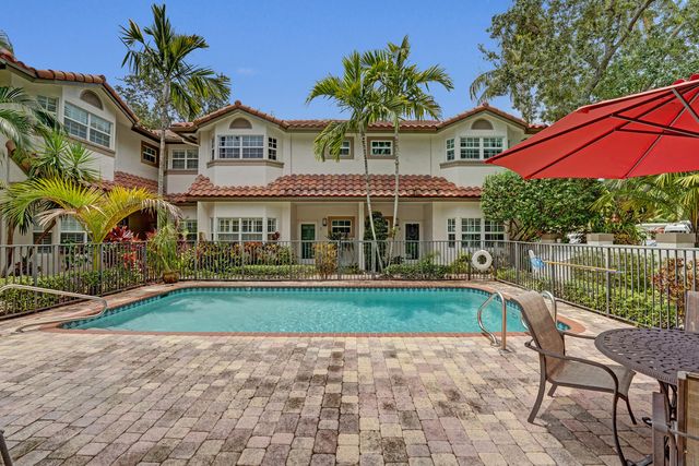 620 NE 9th Avenue 6, Fort Lauderdale, FL 33304