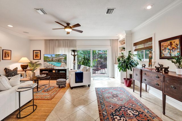 620 NE 9th Avenue 6, Fort Lauderdale, FL 33304