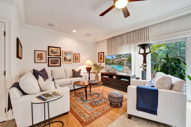 620 NE 9th Avenue 6, Fort Lauderdale, FL 33304