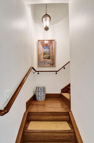 620 NE 9th Avenue 6, Fort Lauderdale, FL 33304