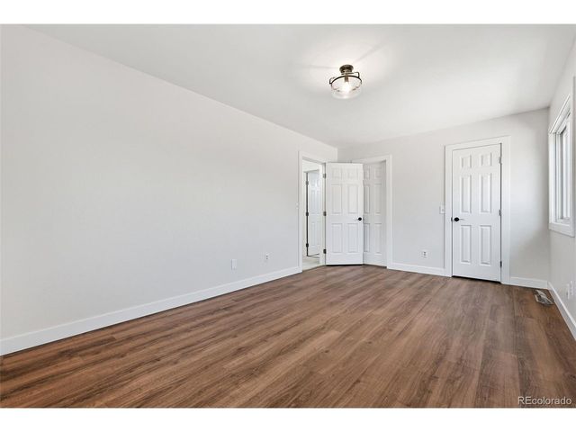 2016 Mount Sneffels St, Longmont, CO 80504