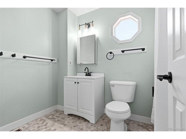 2016 Mount Sneffels St, Longmont, CO 80504