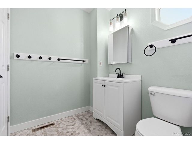 2016 Mount Sneffels St, Longmont, CO 80504