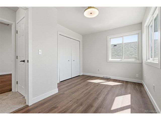 2016 Mount Sneffels St, Longmont, CO 80504