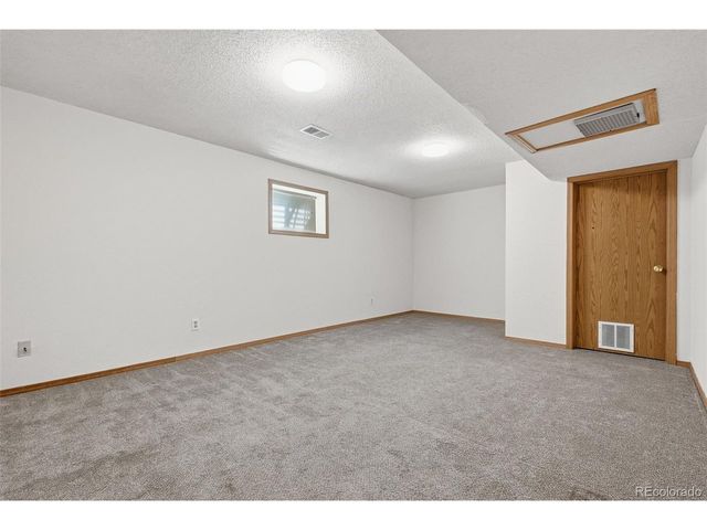 2016 Mount Sneffels St, Longmont, CO 80504