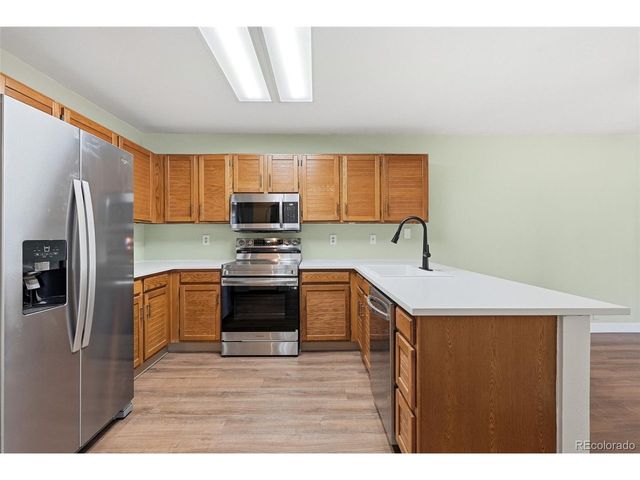 2016 Mount Sneffels St, Longmont, CO 80504