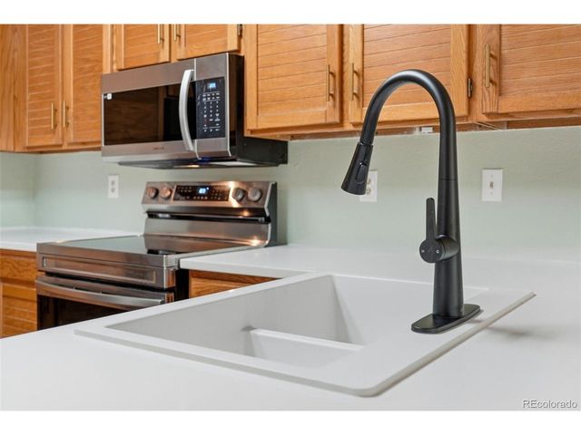 2016 Mount Sneffels St, Longmont, CO 80504