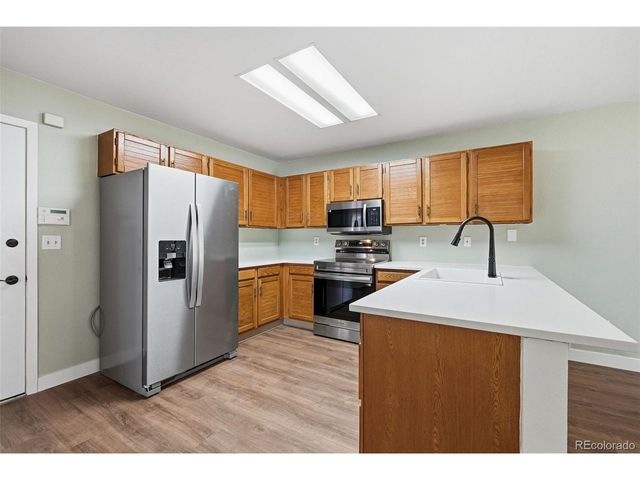 2016 Mount Sneffels St, Longmont, CO 80504