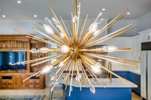 16721 SW 86th Ct, Palmetto Bay, FL 33157