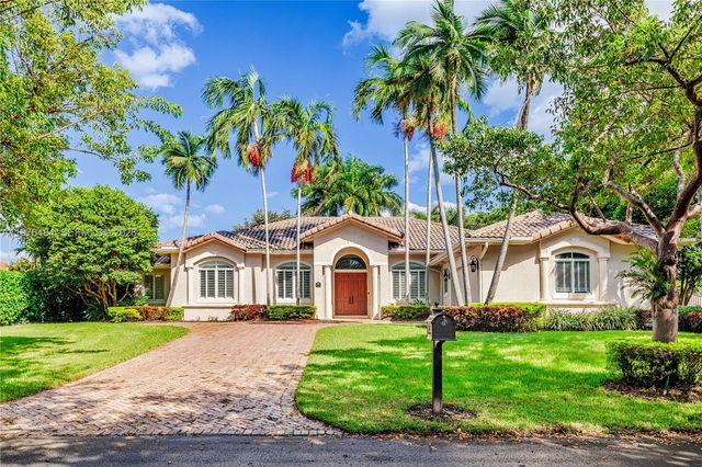 16721 SW 86th Ct, Palmetto Bay, FL 33157